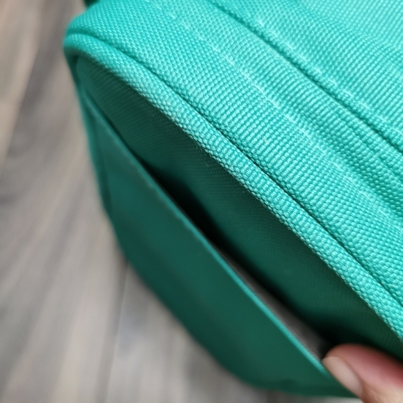 GREEN zipper storage bag - Picture 6 of 16
